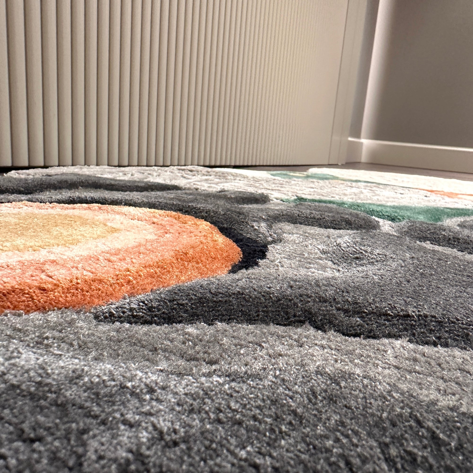 Handmade Wool Rug Tuft Weaving, Sustainable Contemporary Carpet, Pandora Design, Irregular Shape, Custom Made On-Demand in Turkiye_ETUGENE_Pandora-002-GX-FloorZoom