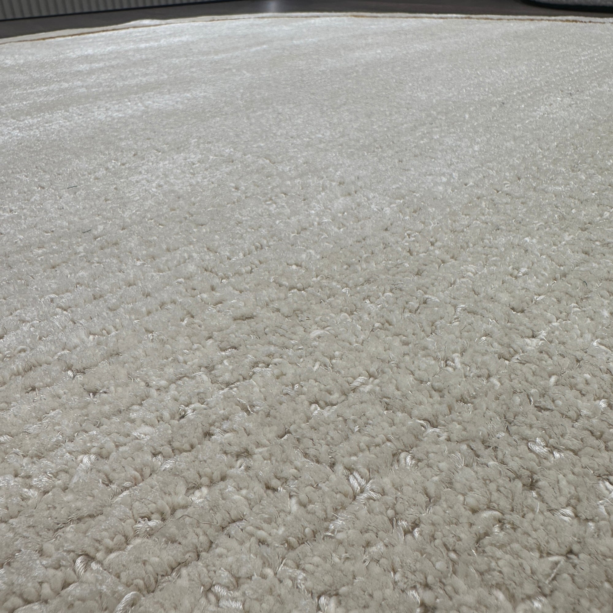 Handmade Wool Rug Tuft Weaving, Sustainable Contemporary Carpet, Yellow Minimalist Design, Oval Shape, Custom Made On-Demand in Turkiye_ETUGENE_Ovoid-005-F-Floor