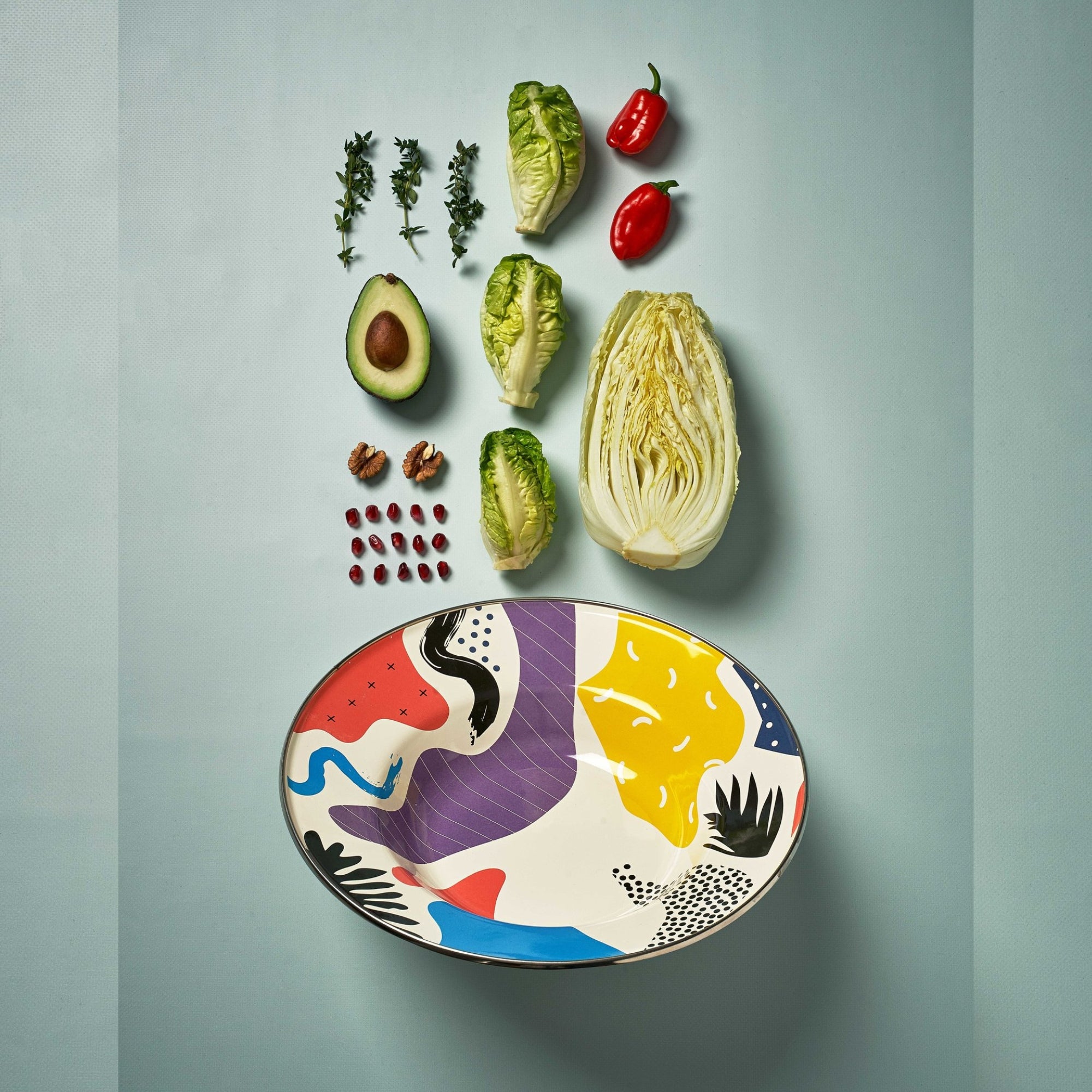 Art_Deco_Big_Fruit_Plate_Enameled_Steel_Handmade_Sustainable_30cm_Lifestyle_FB15500_ETUGENE