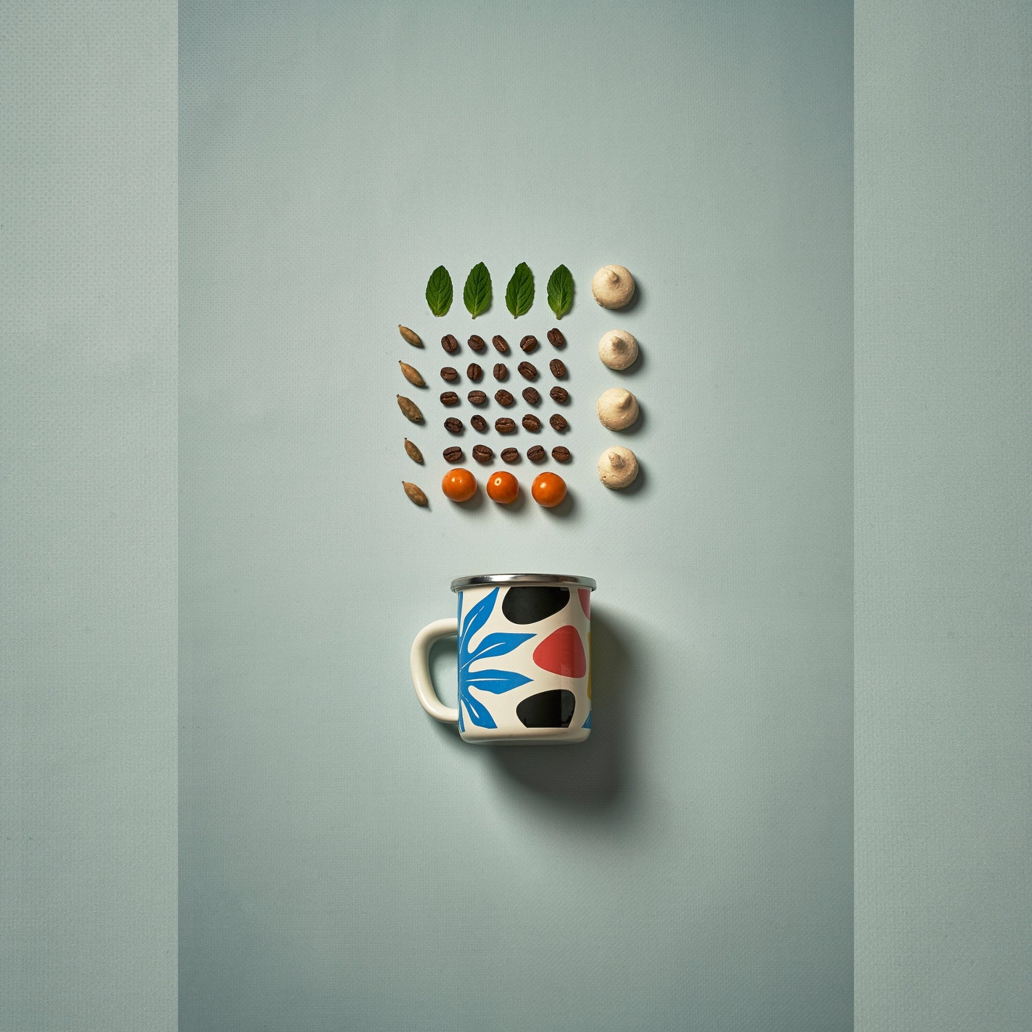 Art_Deco_Mug_Enameled_Steel_Handmade_Sustainable_Unique_Tableware_for_Hot_or_Cold_Beverages-Lifestyle_FB16800_ETUGENE