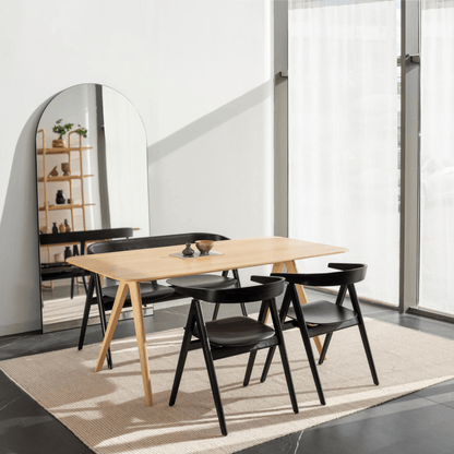 Ava-Chair-oak-lacquered-Black-table-DiningRoom-HomeFurniture-ETUGENE