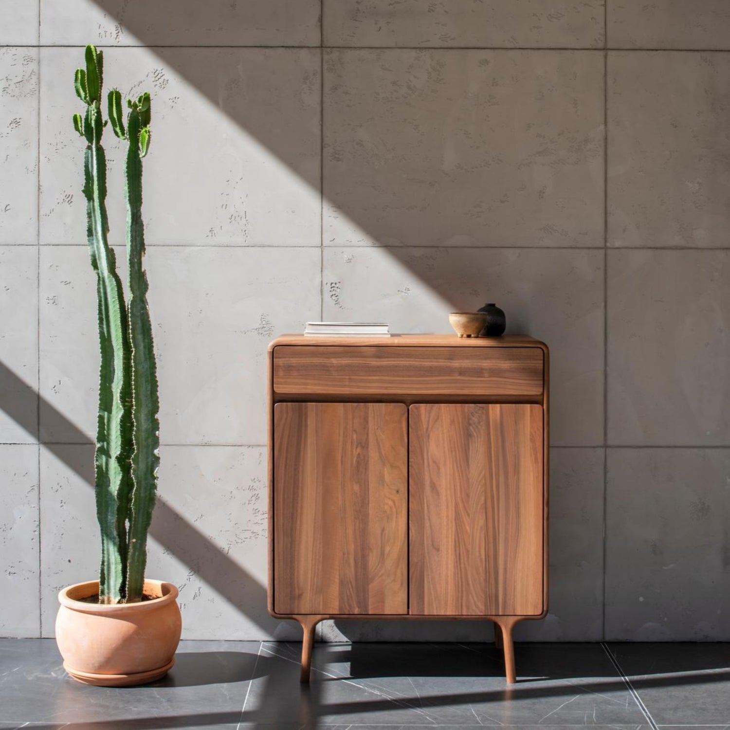 Cabinet-Fawn-Wood-Walnut-Lifestyle-HomeFurniture-ETUGENE