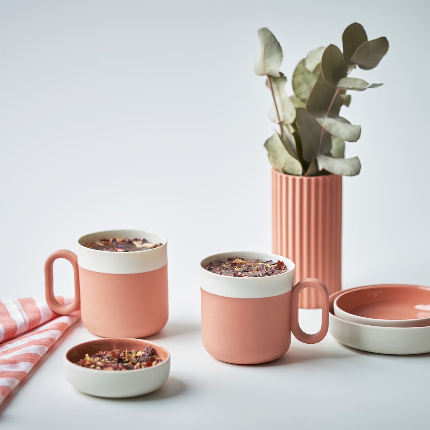 Capsule-Tea-Cup-Set-Of-2-Coral-Ivory-Porcelain-Handmade-Lifestyle-ETUGENE