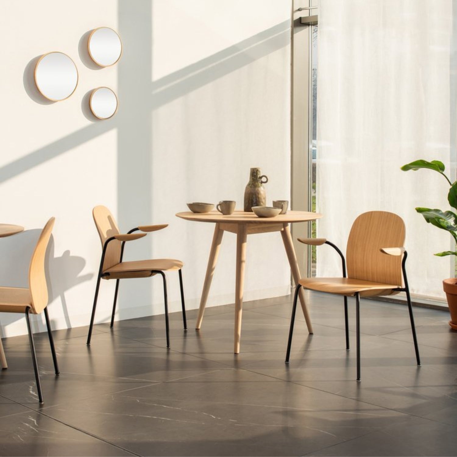 Dining-Table-Stafa-Round-lifestyle-Wood-Table-2-3-Persons-HomeFurniture-ETUGENE