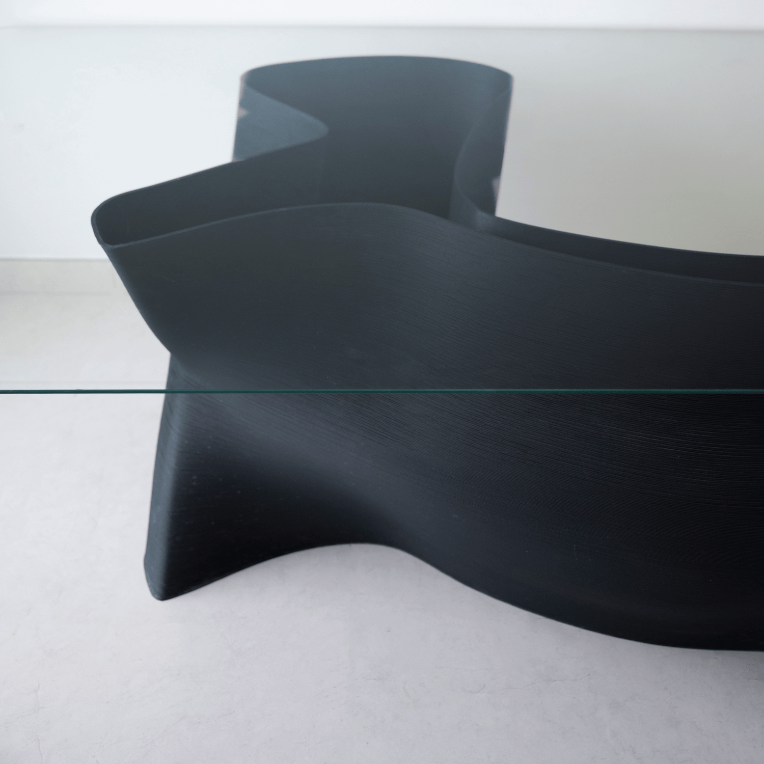 Fluid-Dining-Table-3d-printed-details-Home-Furniture-ETUGENE