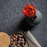 Handmade-Ball-Vase-Black-Porcelain-Sustainable-10cm-Contemporary-Flower-Vase-Home-Decoration-Lifestyle-ETUGENE