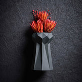 Handmade-Chess-Queen-Vase-Black-Porcelain-Sustainable-22.5cm-Flower-ETUGENE