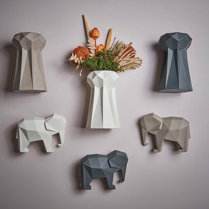 Handmade-Chess-Queen-Vase-Rock-Porcelain-Sustainable-22.5cm-Set-ETUGENE