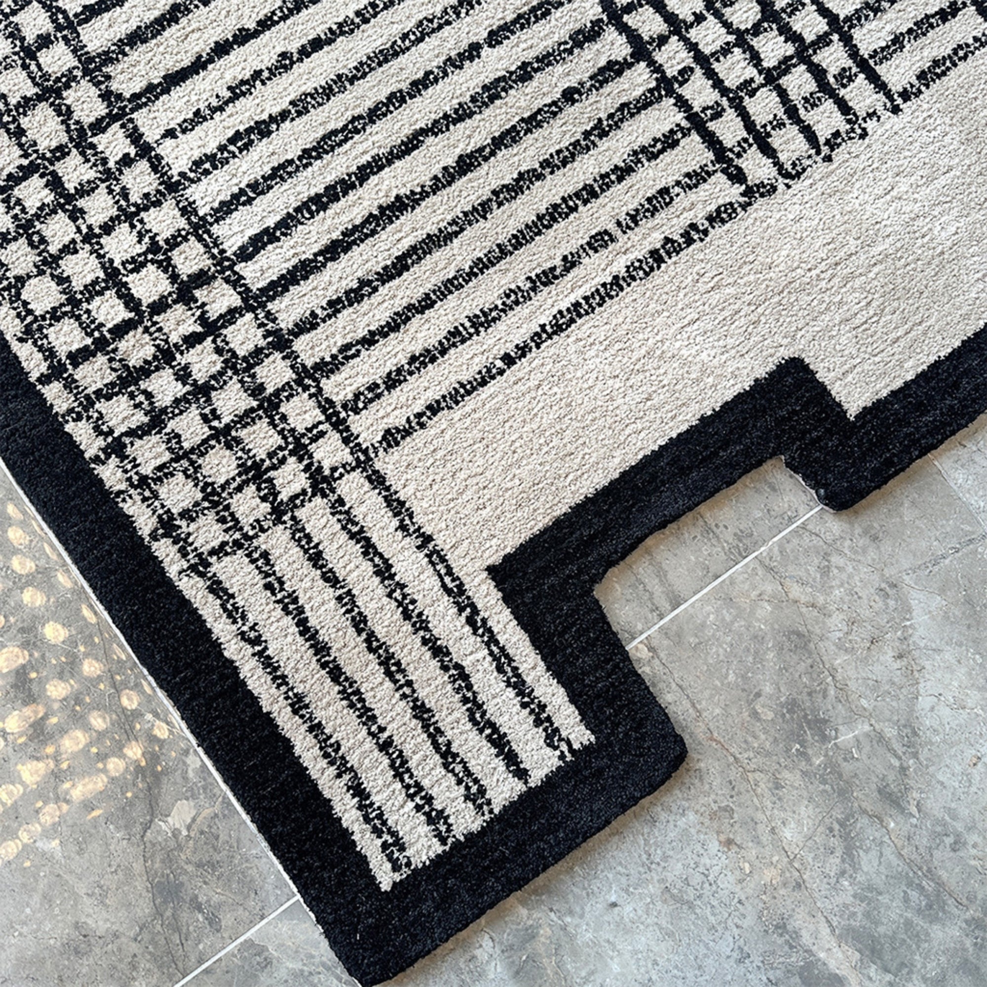 Handmade Wool Rug Tuft Weaving, Sustainable Contemporary Carpet, Black Lines, Irregular Shape, Custom Made On-Demand in Turkiye_ETUGENE_Karre-002-K-D-7-Home