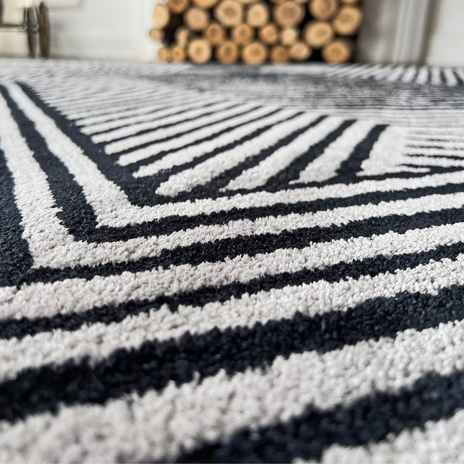 Handmade Wool Rug Tuft Weaving, Sustainable Contemporary Carpet, Black Three-Dimension Design, Rectangular Shape, Custom Made On-Demand in Turkiye_ETUGENE_Trace-004-A-Black-Floor