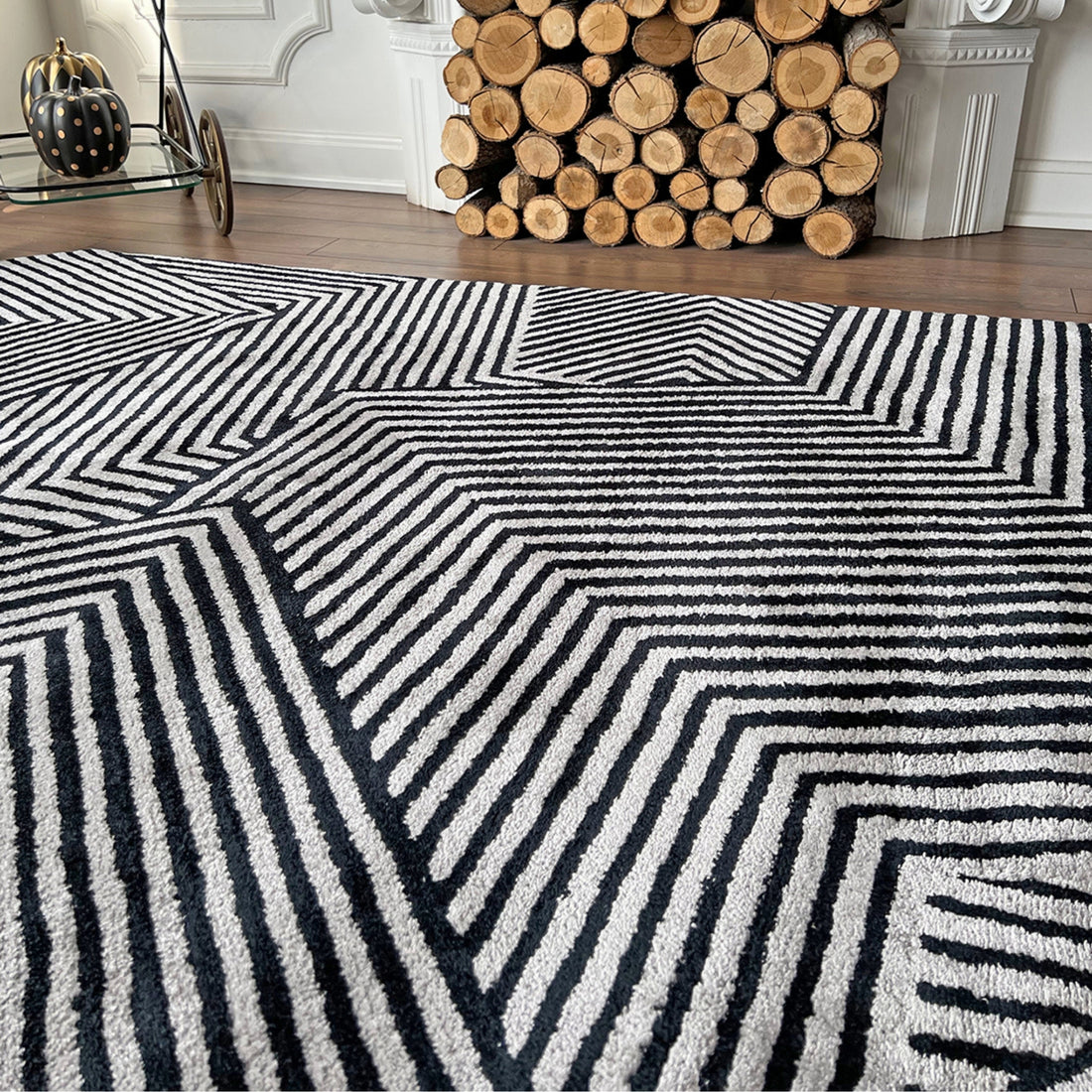 Handmade Wool Rug Tuft Weaving, Sustainable Contemporary Carpet, Black Three-Dimension Design, Rectangular Shape, Custom Made On-Demand in Turkiye_ETUGENE_Trace-004-A-Black-Home