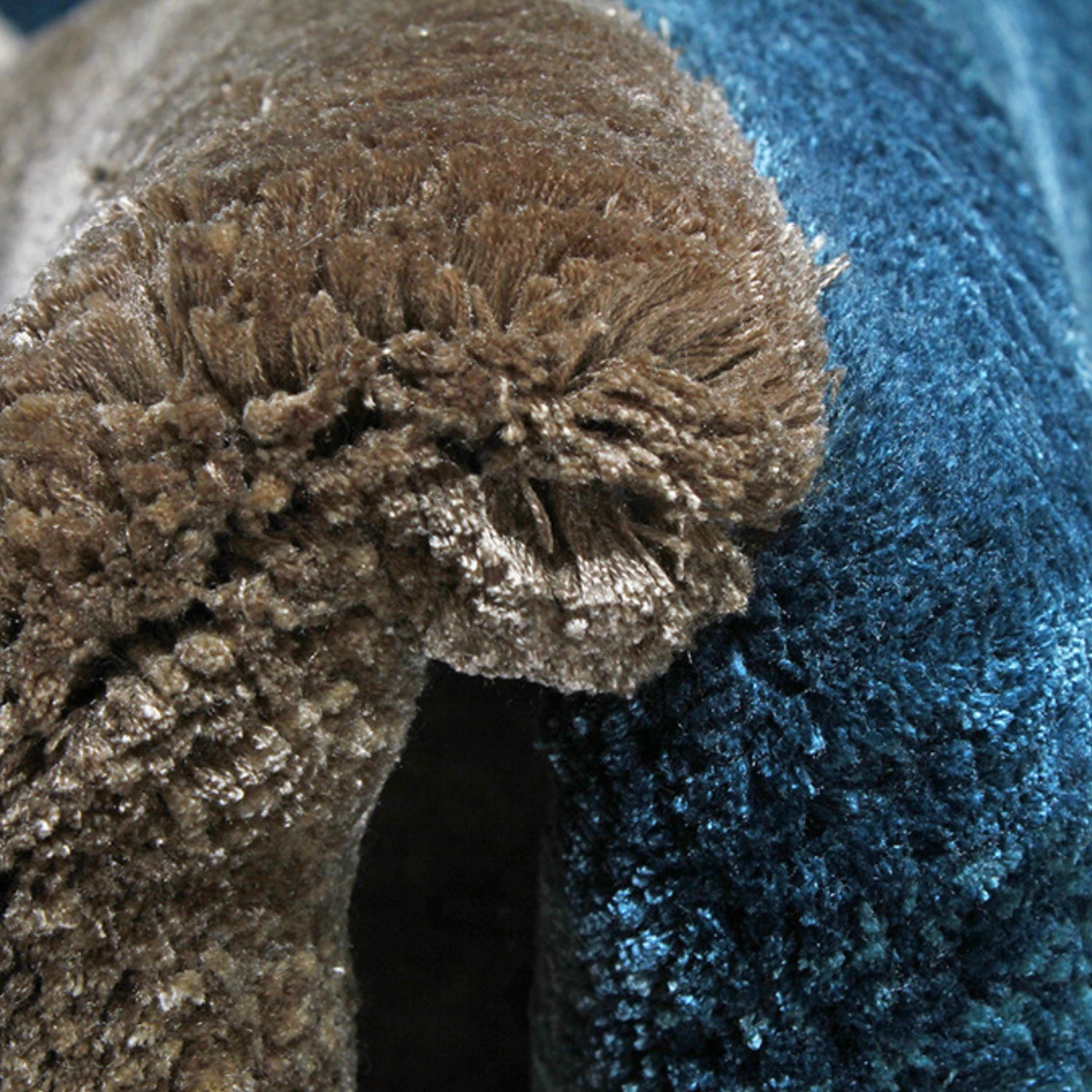 Handmade Wool Rug Tuft Weaving, Sustainable Contemporary Carpet, Blue Pleat Design, Irregular Shape, Custom Made On-Demand in Turkiye_ETUGENE_Pleat-002-V-Tuft