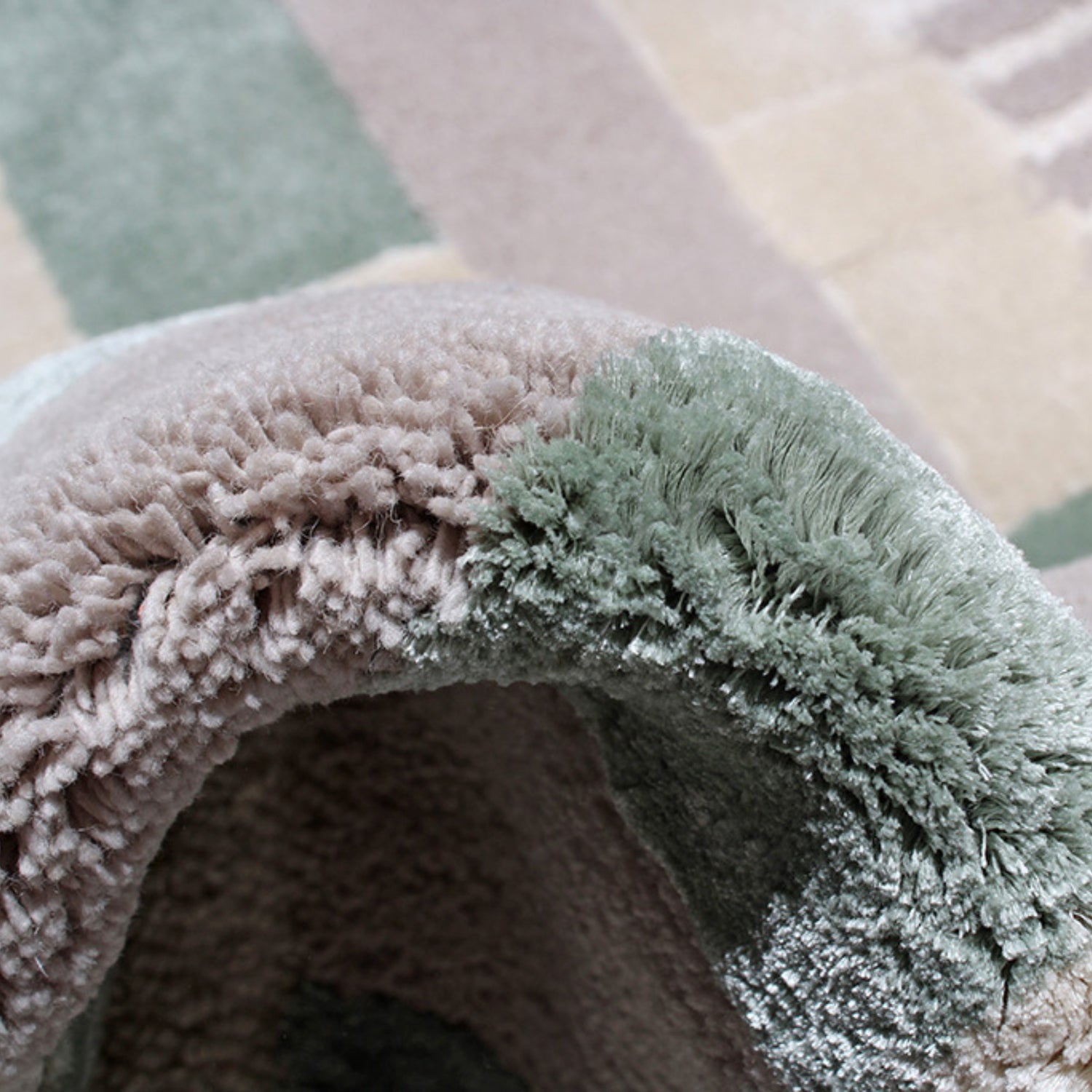 Handmade Wool Rug Tuft Weaving, Sustainable Contemporary Carpet, Stripes and Lines, Rectangular Shape, Custom Made On-Demand in Turkiye_ETUGENE_Plaid-001-GR-Tuft