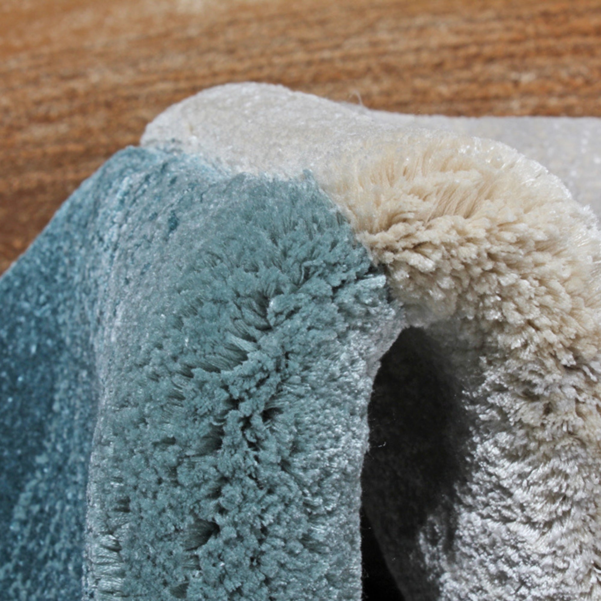 Handmade Wool Rug Tuft Weaving, Sustainable Contemporary Carpet, Wide Curves, Irregular Shape, Custom Made On-Demand in Turkiye_ETUGENE_Sydney-001-B-Tuft