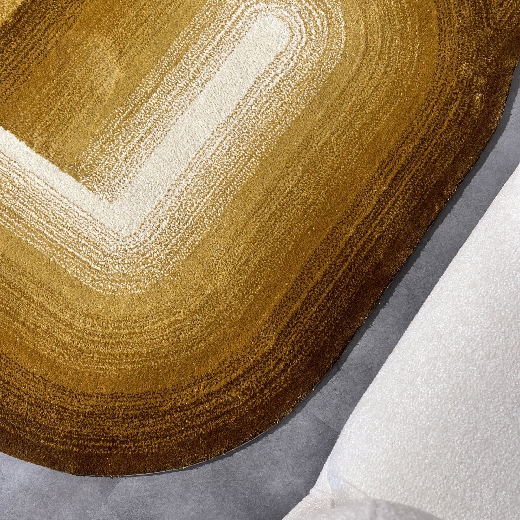 Handmade Wool Rug Tuft Weaving, Sustainable Contemporary Design Carpet, Brown Yellow Rounded Shapes, Irregular Shape, Custom Made On-Demand in Turkiye_ETUGENE_Geo-009-S-Floor