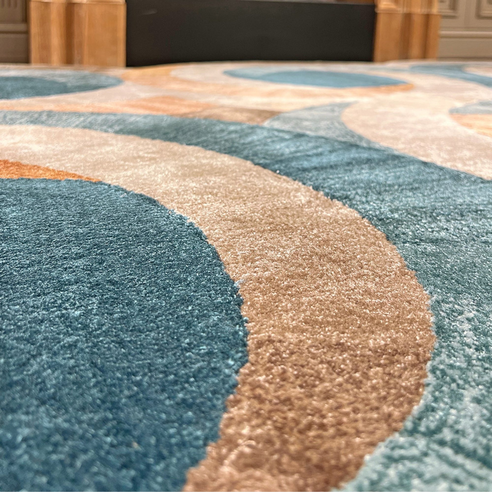 Handmade Wool Rug Tuft Weaving, Sustainable Contemporary Design Carpet, Six Blue Orange Brown Circles, Irregular Shape, Custom Made On-Demand in Turkiye_ETUGENE_Circle-006-N-Zoom