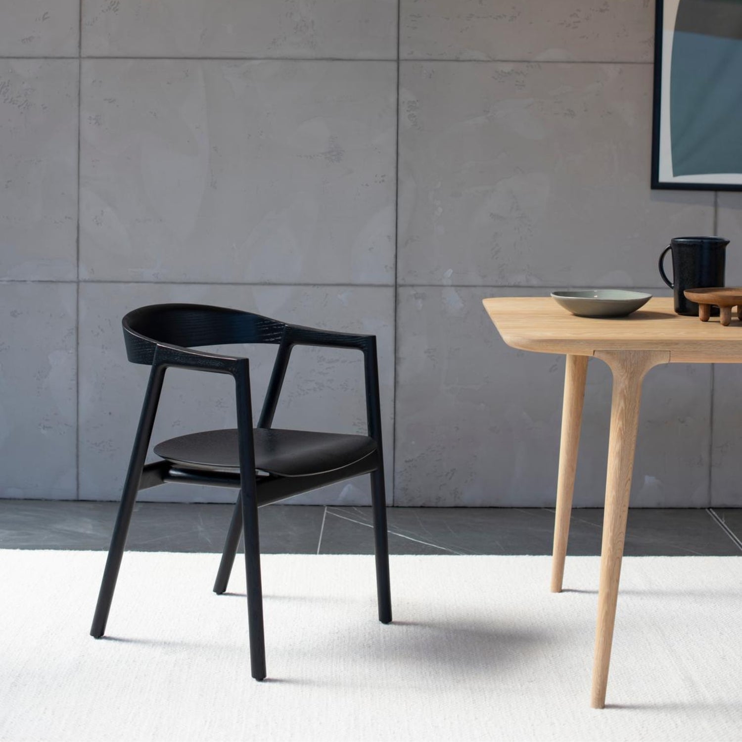 Muna-Chair-SolidOak-Black-Lacquered-Style-DiningRoom-HomeFurniture-ETUGENE