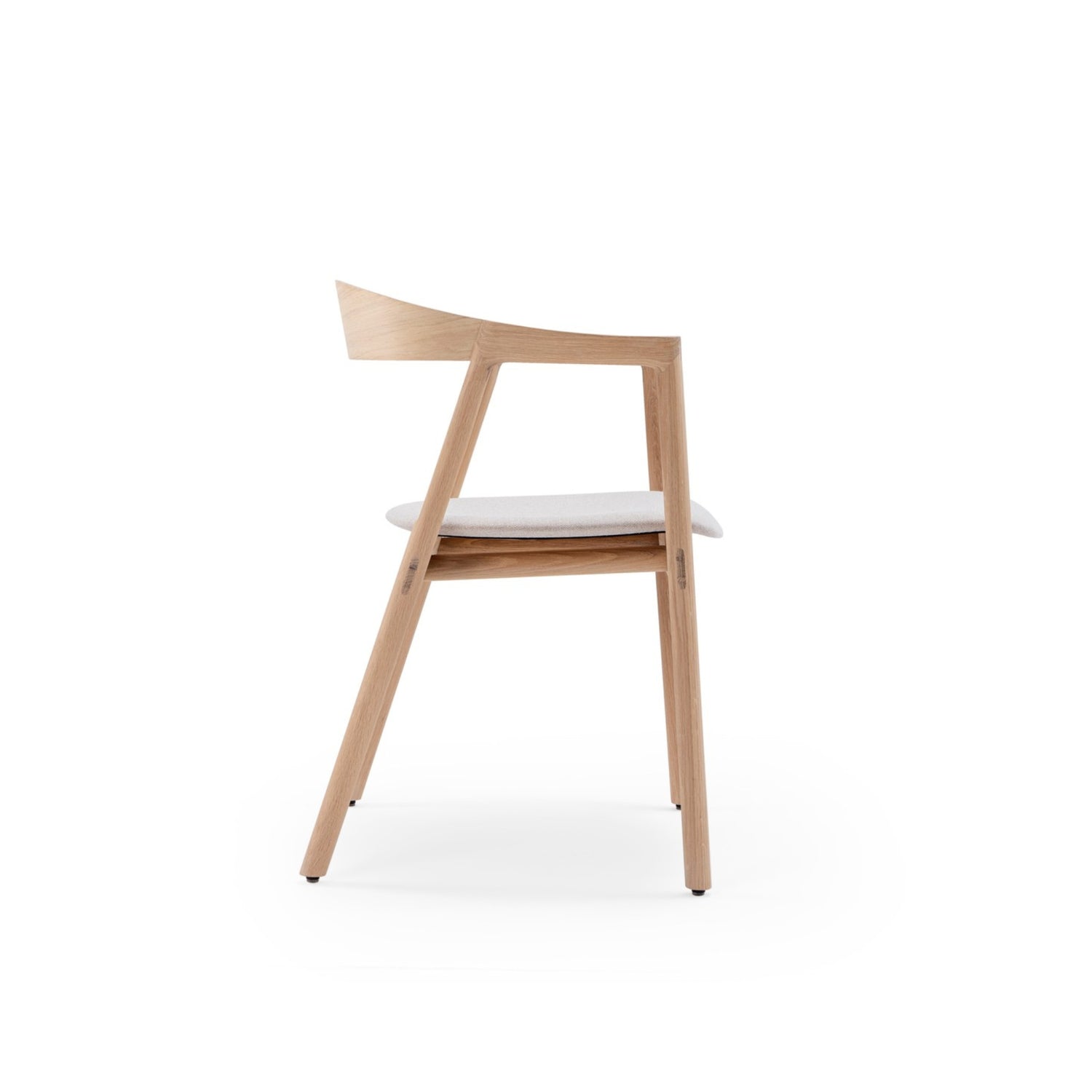 Muna-Chair-SolidOak-Upminster-Upholstered-DiningRoom-HomeFurniture-ETUGENE