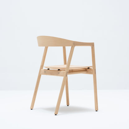 Muna-Chair-SolidOak-WhiteOil-Back-DiningRoom-HomeFurniture-ETUGENE