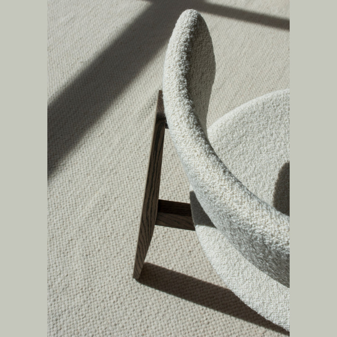 Nora-Lounge-Chair-oak-karakoum-HomeFurniture-ETUGENE