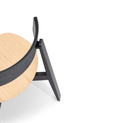 Nora-Lounge-Chair-oak-lacquered-details-HomeFurniture-ETUGENE