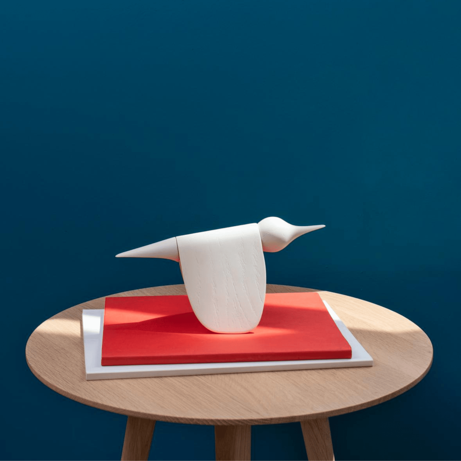 Tika-Lacquered-Oak-White-Accessories-decor-HomeFurniture-ETUGENE