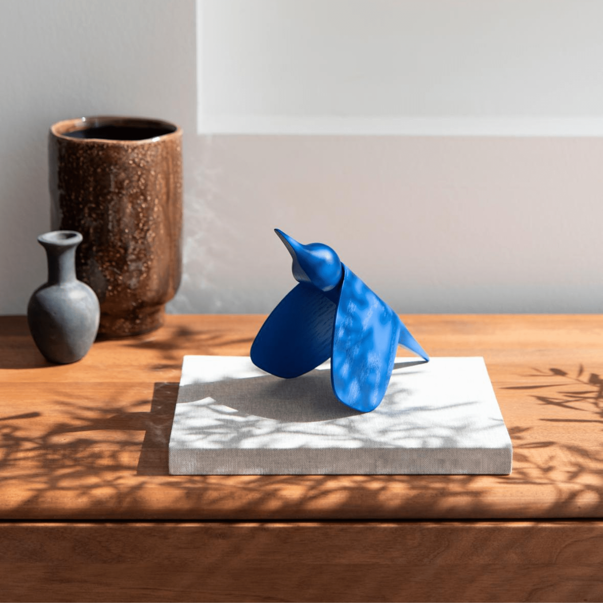 Tika-Lacquered-Oak-blue-Accessories-decor-HomeFurniture-ETUGENE